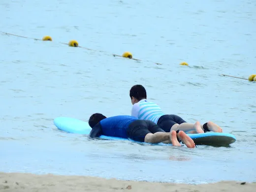 다낭 미케비치 서핑투어 + 한국인 강사 (My Khe Beach Surfing Tour)