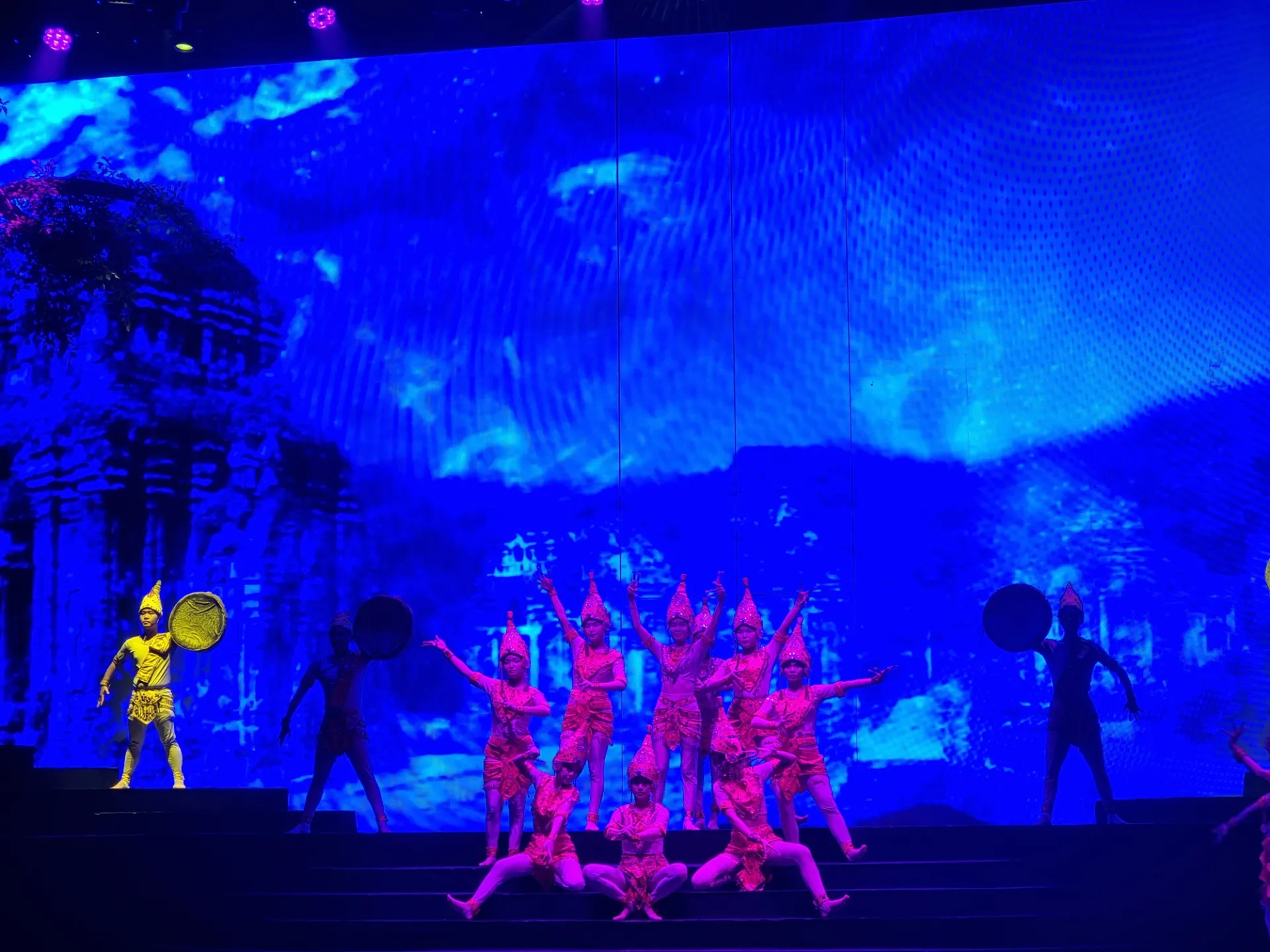 다낭 차밍쇼 티켓 (Danang Charming Show Tickets)