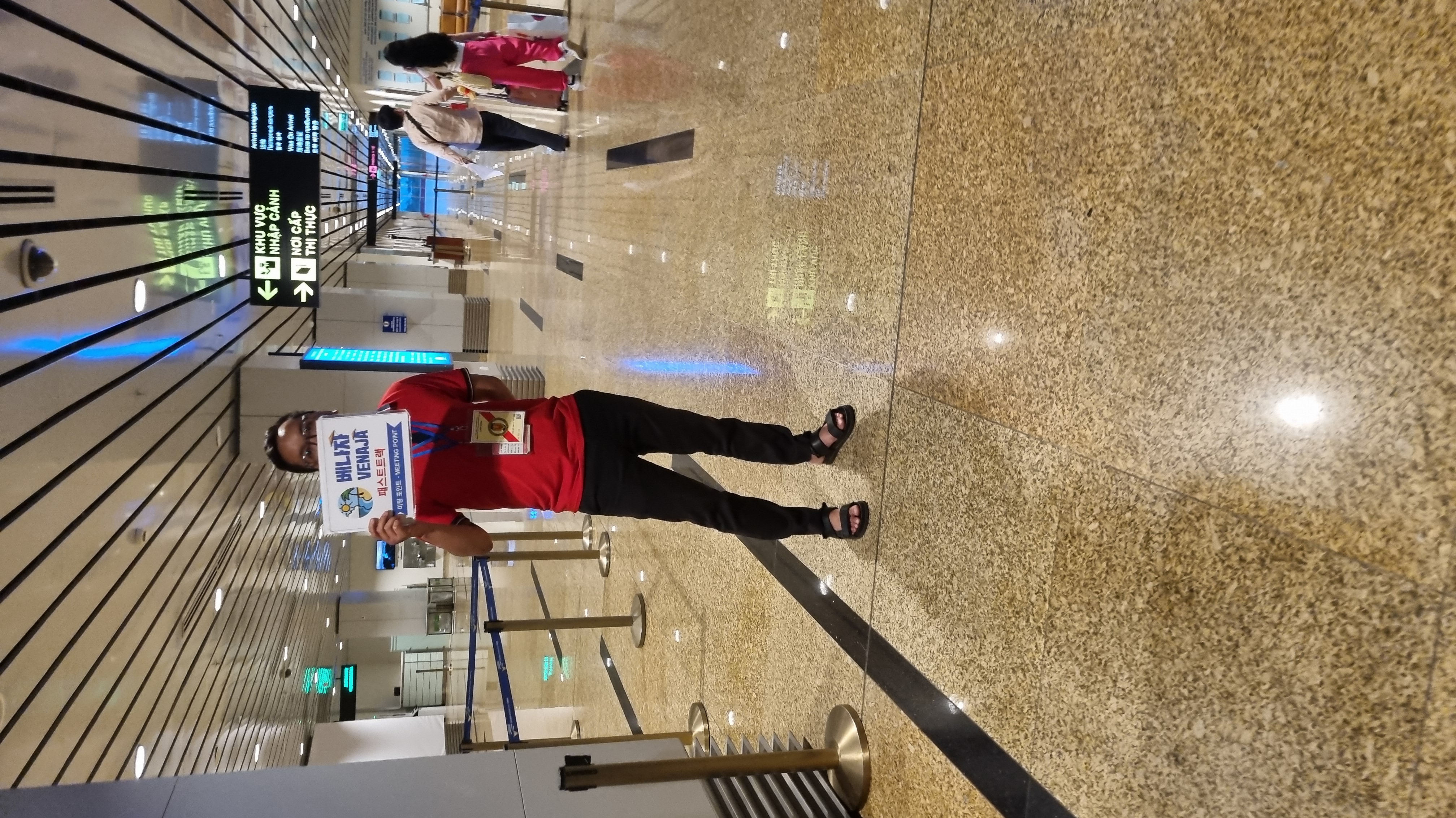 나트랑(깜란) 공항 VIP 패스트트랙 — 입국 & 출국