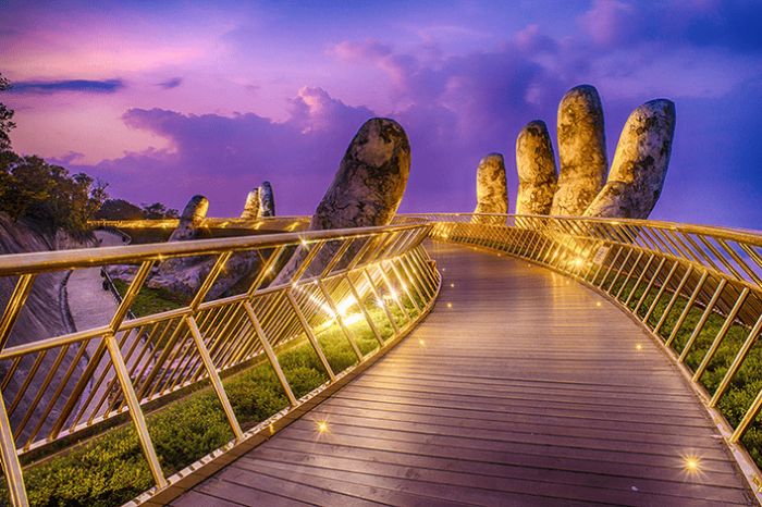 다낭 바나힐 야간투어 + 저녁뷔폐 포함 (Banahills Night Tour) 