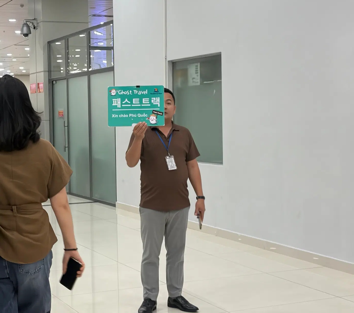 푸꾸옥 [푸꾸옥고스트] 공항 VIP 패스트트랙 (입국/출국 단독 의전 서비스) 이미지 3