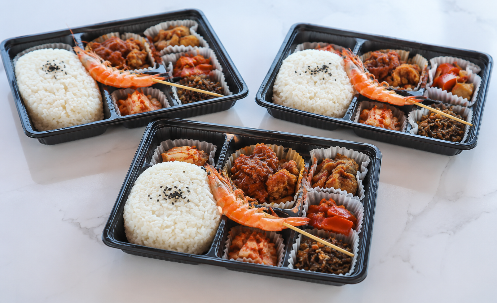 🍱 혼땀섬 — 점심식사 & 줄낚시