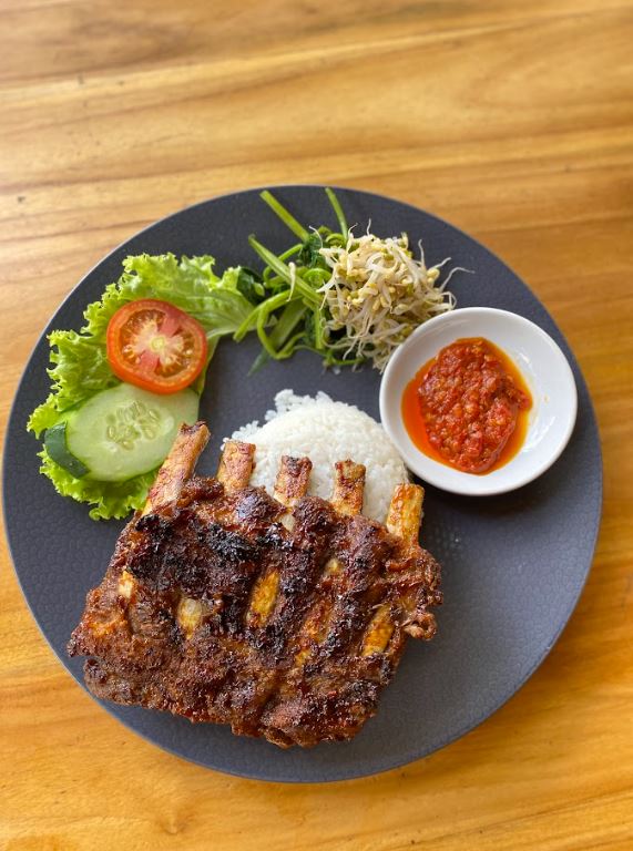 래프팅 종료 및 점심 식사